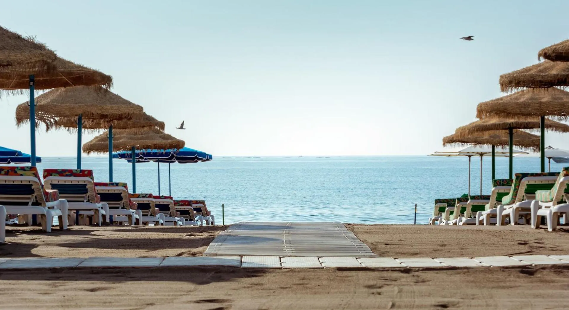 Mara'S Apartments Torremolinos Seaviews - First Line Beach - Duplex Penthouse Spanien