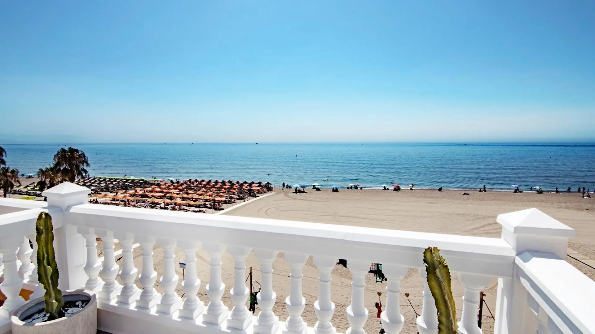 Mara'S Apartments Torremolinos Seaviews - First Line Beach - Duplex Penthouse 0*,