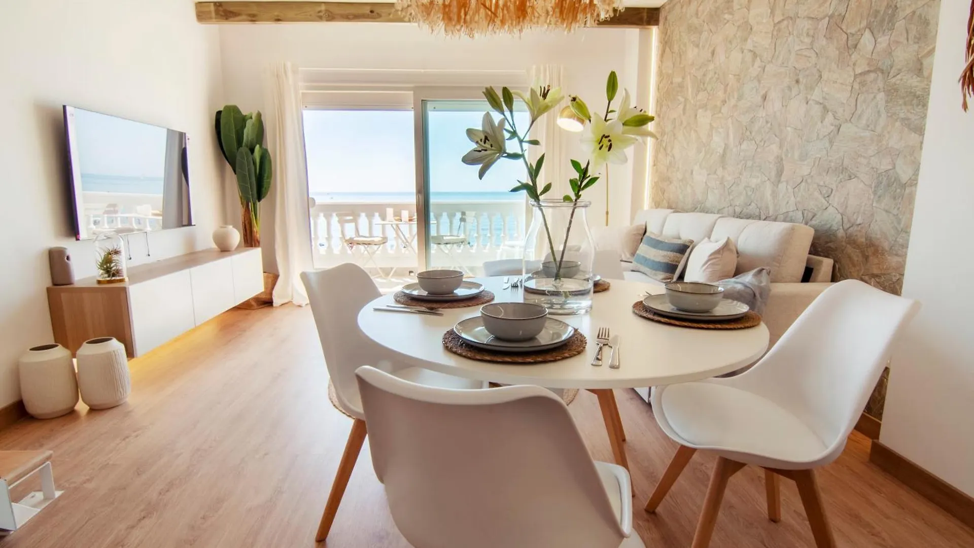Mara'S Apartments Torremolinos Seaviews - First Line Beach - Duplex Penthouse Espagne